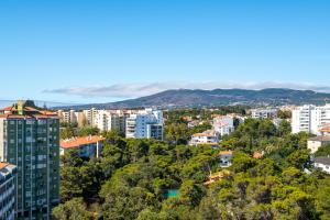 Amazing Sea View Apt with Pool Cascais - atjoanas