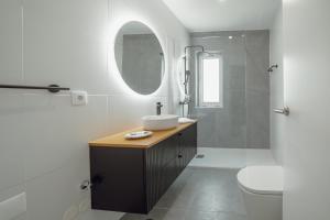 Crystal Palace Garden Stylish Apartment by Vacationy