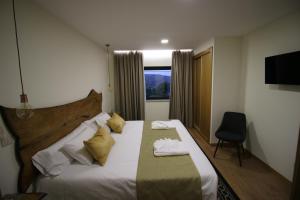 Afonsos House & Rooms