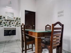 Shalom Palace Residency