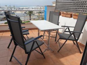 LEstartit, àtic amb terrassa primera línia