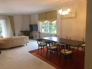 Zack's Grande - Atene