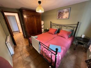 Maisons de vacances Holiday home Verdon with private pool and view : photos des chambres