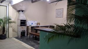 Casa com Piscina 200 m da Praia - São Sebastião