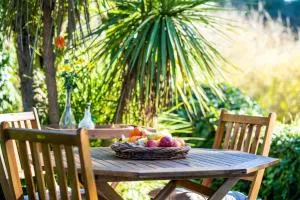 Nativo - Nature Studio with Kitchenette and private external bathroom - Cela