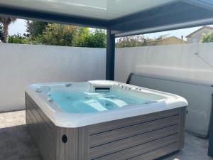 Villas SUD VILLA DE LUXE - 10 MN DES PLAGES - JACUZZI - COUPE DU MONDE de RUGBY : photos des chambres