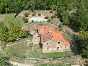 Agriturismo con piscina in Toscana, Tribbiano - 基亚萨苏普尔亚略