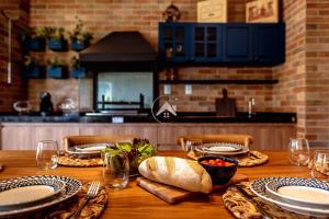 Incrível apto em condomínio completo, muito próximo ao Centrinho do Capivari - Campos do Jordão