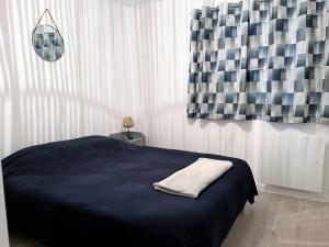 Appartement rénové 2021 avec balcon et garage, proche golf, 3 pièces, 6 couchages, Le Lavandou. - FR-1-251-425