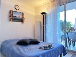 Appartement familial climatisé avec piscine, terrasse et parking - 5 couchages - Le Lavandou - FR-1-251-426