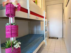 Appartement familial climatisé avec piscine, terrasse et parking - 5 couchages - Le Lavandou - FR-1-251-426