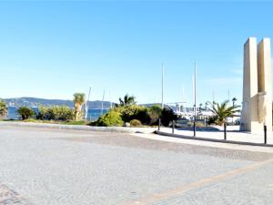 Studio cosy avec jardin, proche plage à Cavalaire-sur-Mer, parking inclus - FR-1-226B-128