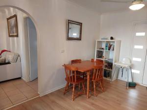 Lavender Cottage - At home in Lightning Ridge