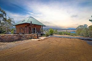 SERENITY Relax Refresh Recharge