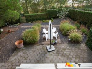 Bungalow near Marina and Beach Kamperland