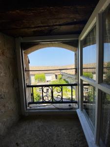 Maisons de vacances Propriete de 2 chambres avec piscine partagee et jardin clos a Orgnac l'Aventr : photos des chambres