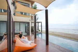 Marine Stay Pool Villa 300yod ปราณบุรี-สามร้อยยอด บ้านพักติดทะเล พูลวิลล่าติดทะเล - Ban Phu Yai