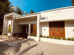 Rural Breeze - Pūvār