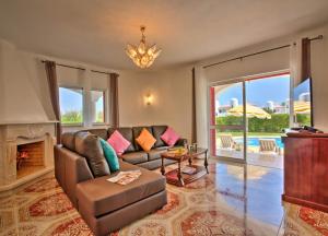 Villa Fragrancia Unico 4 Bedroom Villa Perfect For Families Pool