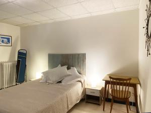 Hotels Hotel l'Annexe : Chambre Double