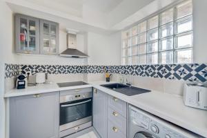 Le Milady- Versailles