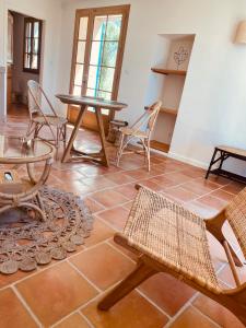 Maisons de vacances La Bastide des Oliviers Provence - Mirabel aux Baronnies : photos des chambres