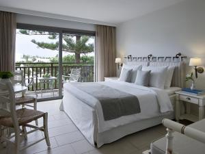 One-Bedroom Family Room room in Creta Maris Beach Resort