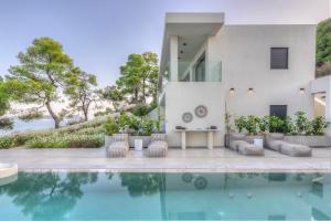 Luxury Villas Skiathos