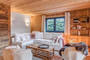 Beautiful and totally refurbished apartment in the heart of Megève