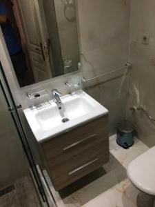 Super Appt 2 Chambres au Coeur De Casablanca