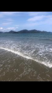 Apartamento aconchegante em frente à praia.