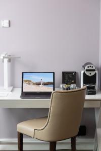 Hotels Hotel Chateau des Tourelles - Relais Thalasso & Spa : photos des chambres