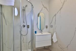 Appartements Le Vallaya Suites & Spa : Studio avec Vue sur Jardin