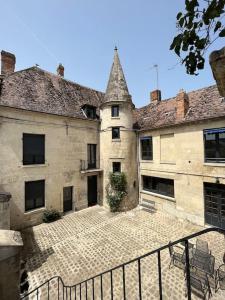 Maisons de vacances Grand gite a Braine-LA TOURELLE DU MARQUIS-12a14pers. : photos des chambres