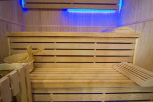 Appartements Appart Hotel avec Sauna, Jacuzzi, : photos des chambres