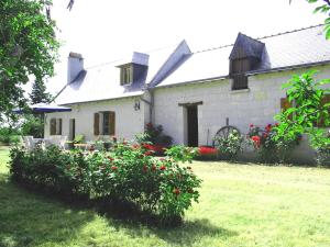 La Maison Tournesol - 3 bedroom house with large garden near Saumur