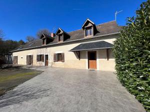Villas Le Cabaret Paisible avec Piscine : photos des chambres