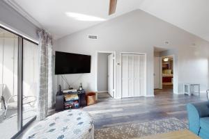 Chateau La Mer Getaway