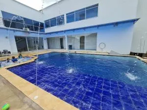 La Higuera, Casa Campestre. - El Asilo