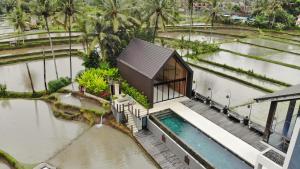 Umah Tirta Estate