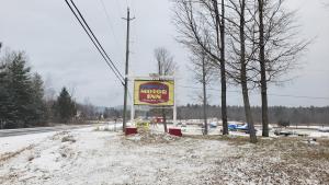 Calabogie Motor Inn