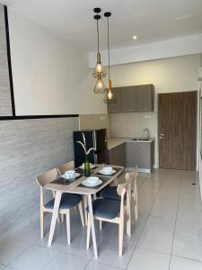 Residensi Lili by James NEARBY KILA, KILA 2, PUTRAJAYA, CYBERJAYA
