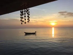 บ้านในทะเล (Baan Nai Talay) - 梅尔皮姆