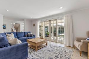 Dwyer St Hamptons Haven