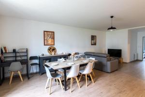 Appartements Superbe Appartement : photos des chambres