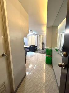 Rackys Condotel - STUDIO TYPE WITH HOTEL VIBE