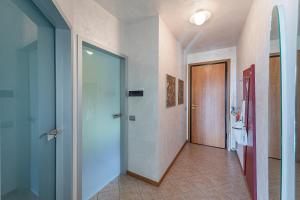 Poggio Picedo P1-32 by Wonderful Italy