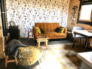 Landelijk gelegen houten huisje