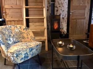 Landelijk gelegen houten huisje