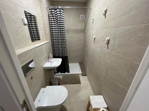 Family Room with Private Bathroom room in Residencial Avenida Hostel